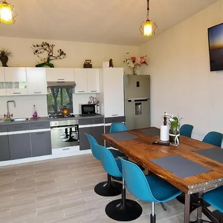 Stablo Aparthotel Barasti